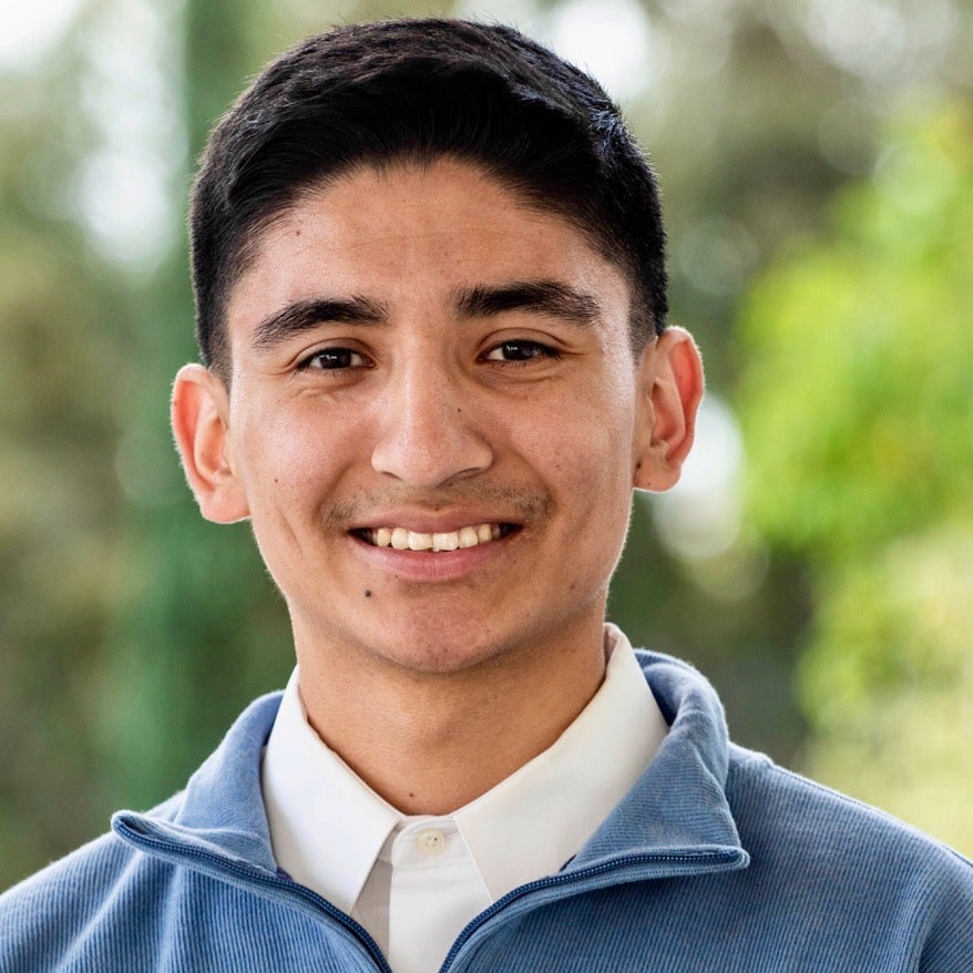 Image displays Ruben Rodriguez, undergraduate mentor.